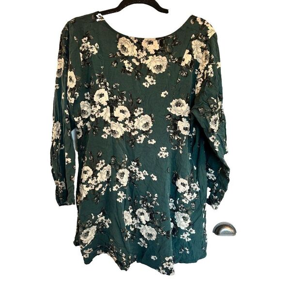 Torrid Fit And Flare Stretch Challis Button-Up Floral Top 2X - Picture 6 of 7